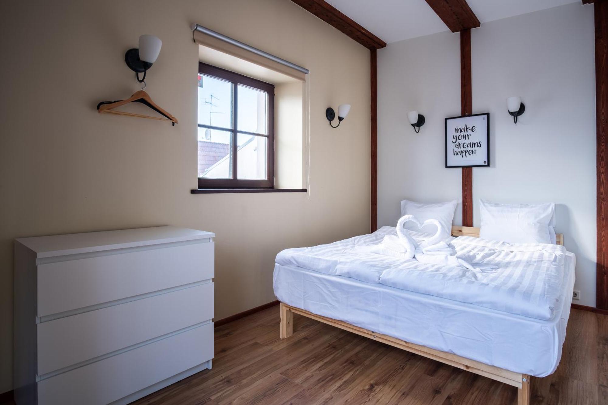 Dream Stay - Five Bedroom Penthouse In Old Town Talin Exterior foto
