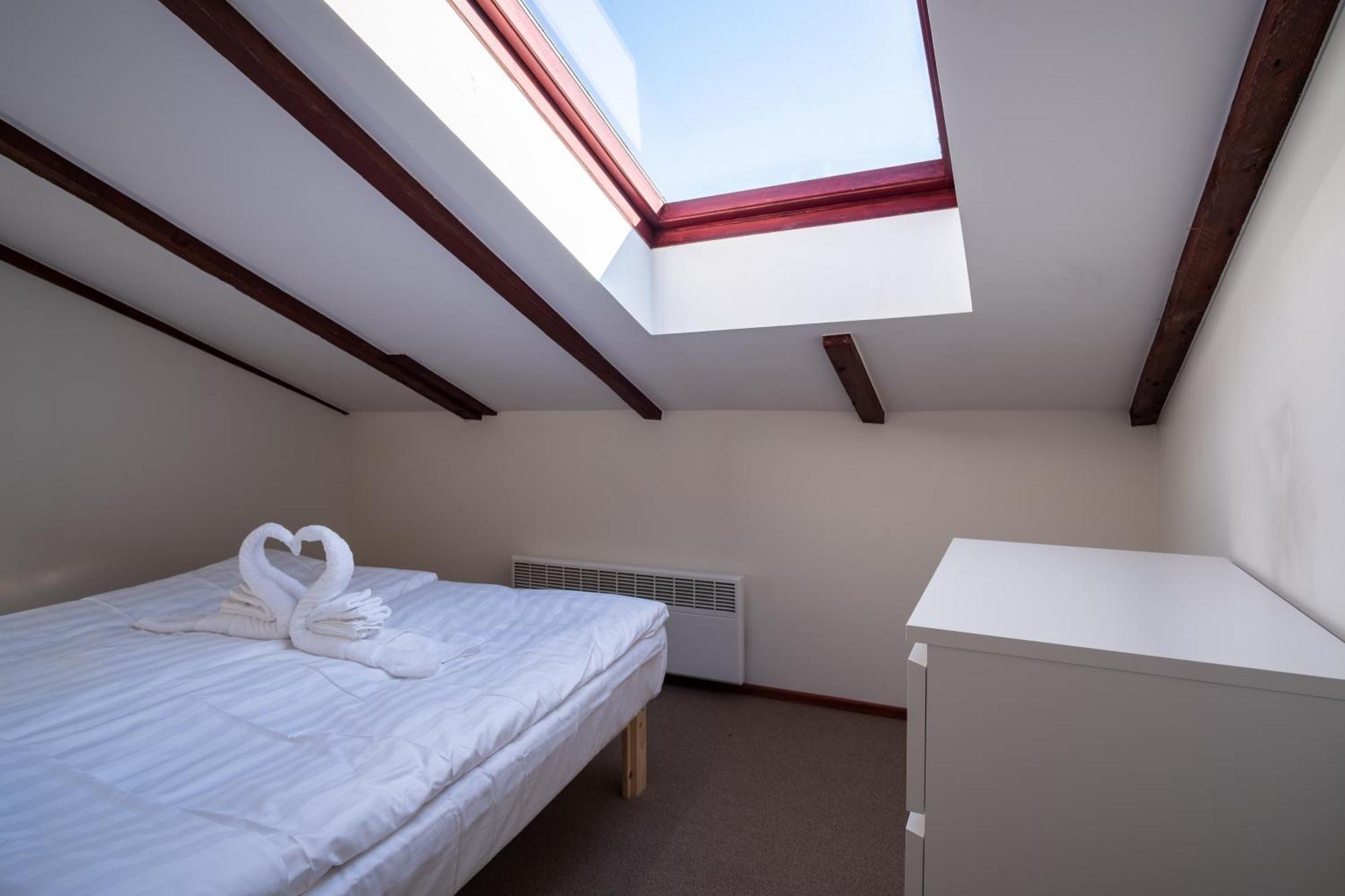 Dream Stay - Five Bedroom Penthouse In Old Town Talin Exterior foto