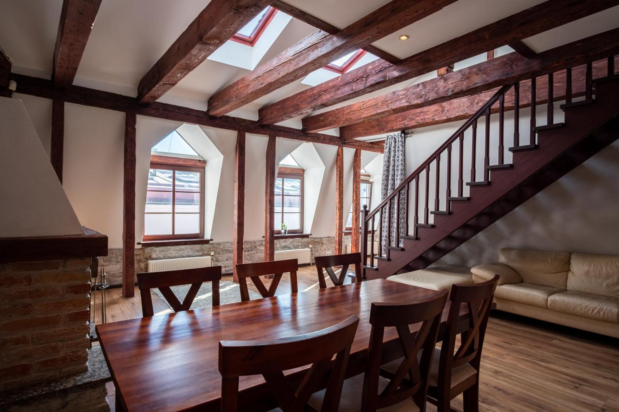 Dream Stay - Five Bedroom Penthouse In Old Town Talin Exterior foto