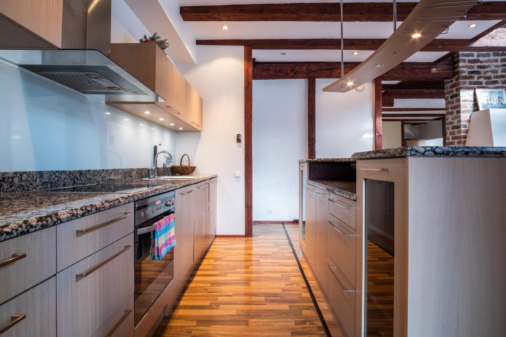 Dream Stay - Five Bedroom Penthouse In Old Town Talin Exterior foto
