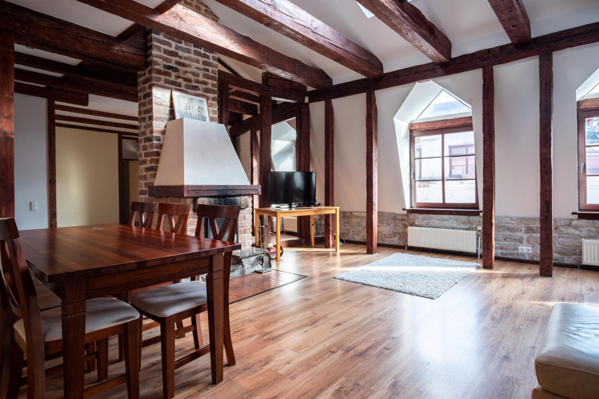 Dream Stay - Five Bedroom Penthouse In Old Town Talin Exterior foto