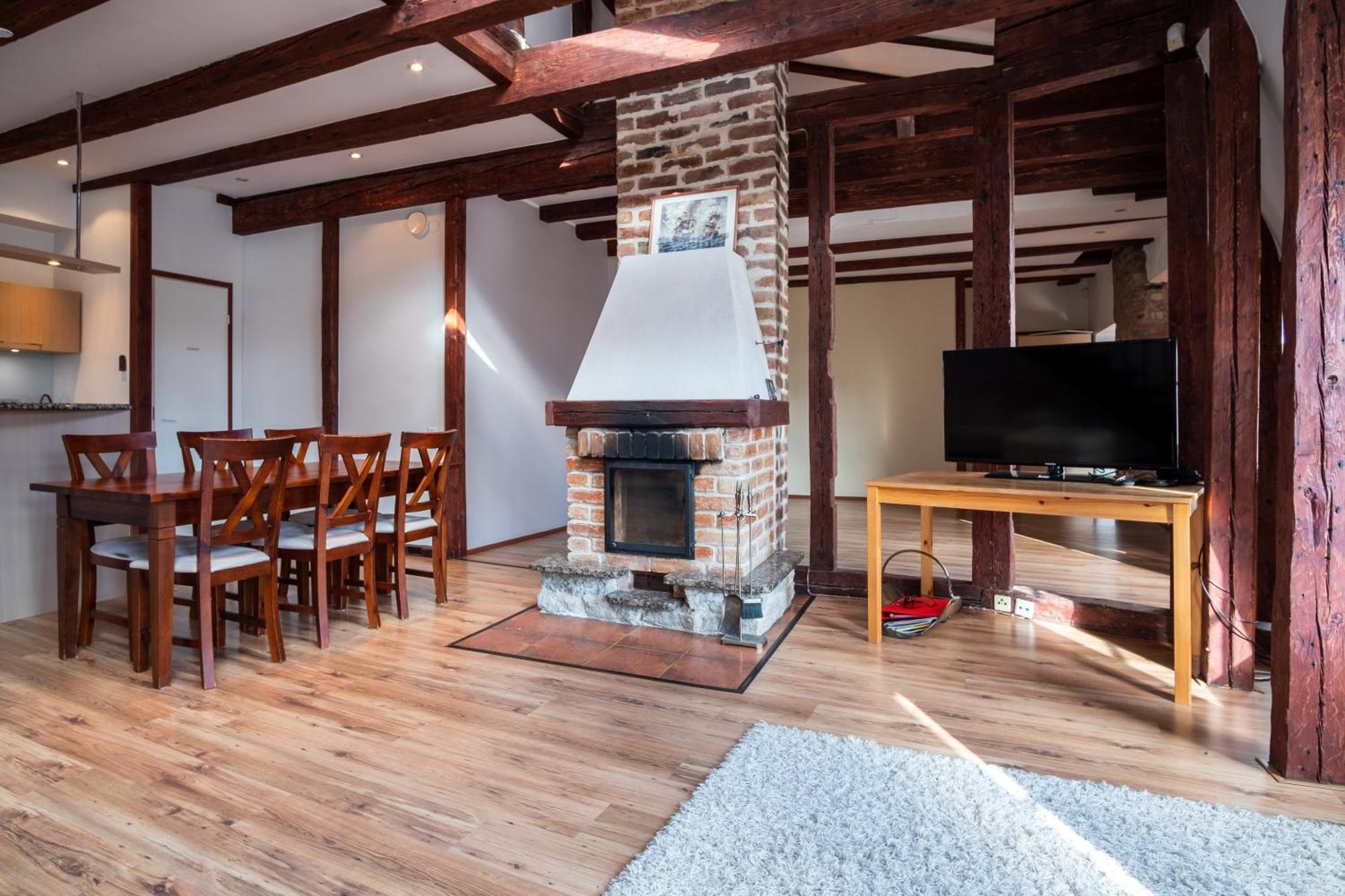 Dream Stay - Five Bedroom Penthouse In Old Town Talin Exterior foto