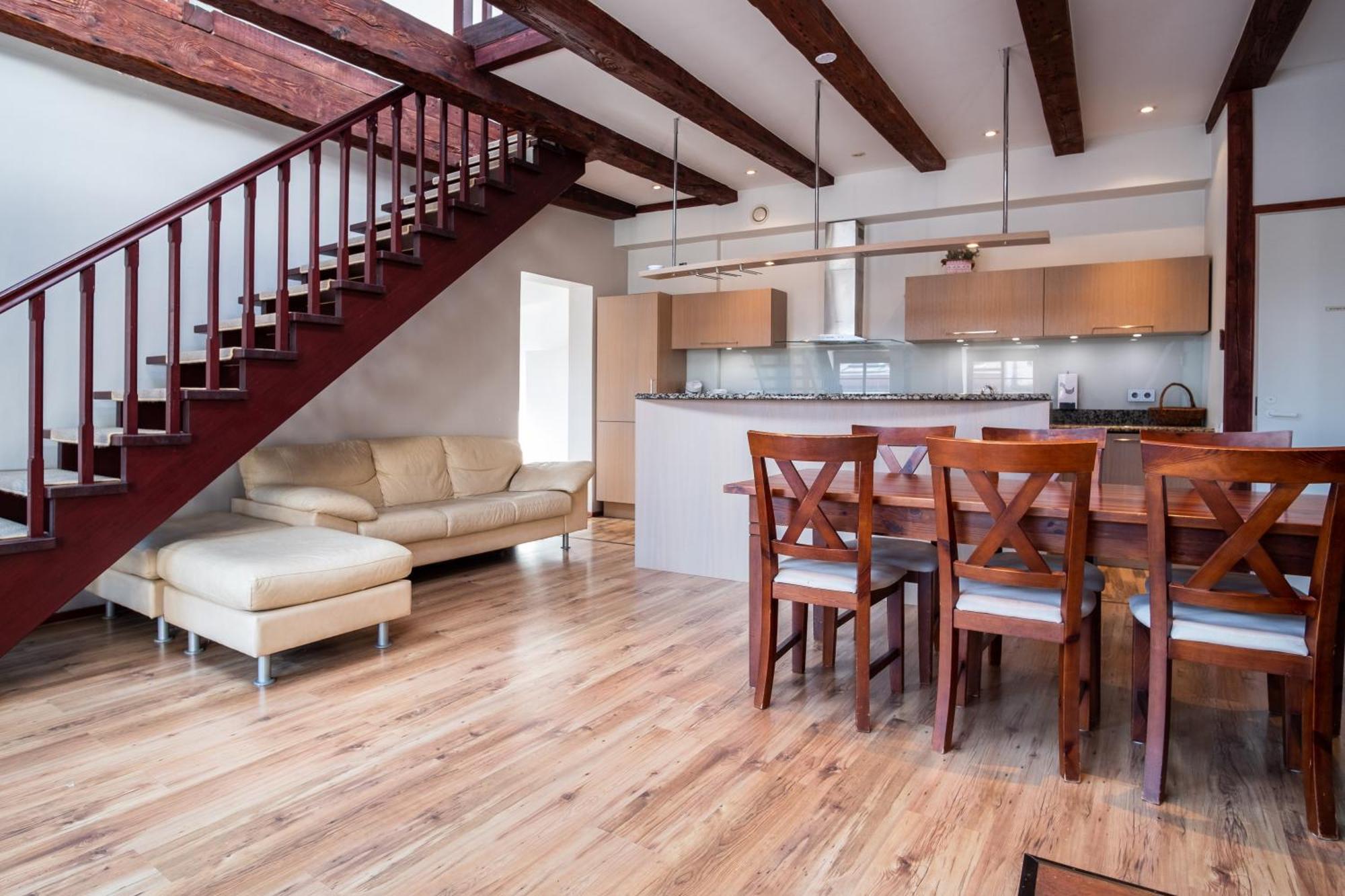 Dream Stay - Five Bedroom Penthouse In Old Town Talin Exterior foto